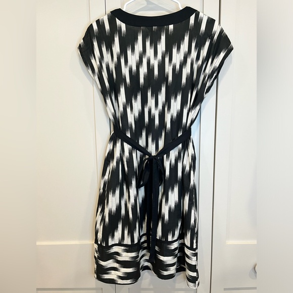 VOLCOM 👗Women’s Casual Cotton Midi Tie Back  Dress Blk/Wt Sz(L)(Buy Now Only) - Picture 5 of 8